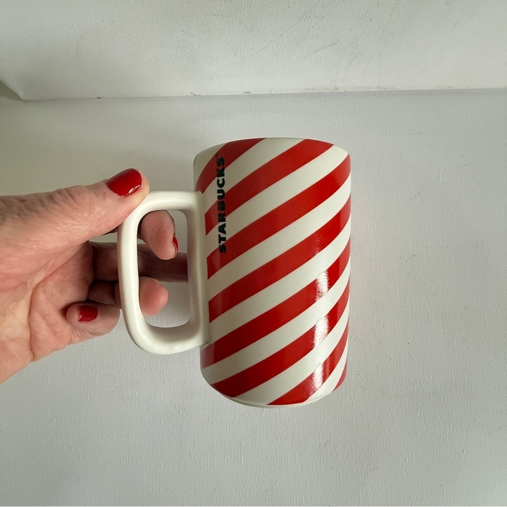 Starbucks 2018 Red Stripe Christmas/Holiday Mug - Picture 2 of 7